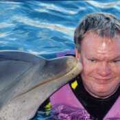 dolphin kiss x