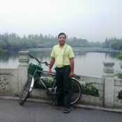 Arun at Xi Hu (West Lake) China.