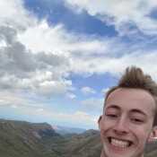 Pikes Peak be making me feel taller than normal!